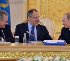 بوتين: روسيا علقت العمل بمعاهدة الصواريخ المتوسطة وقصيرة المدى