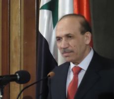 بعد سلسلة من الاتهامات رئيس اتحاد الكتّاب العرب يعلن استقالته من منصبه