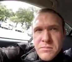 فيسبوك تكشف أسباب فشلها في إيقاف البث المباشرللهجوم على المسجدين في نيوزيلاندا