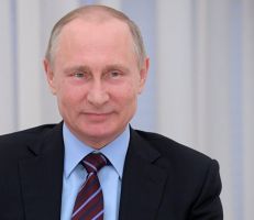 "الرئيس الروسي" أزمة هواوي بداية حرب الكترونية جديدة