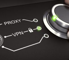الاتصالات تحذر من استخدام برامج البروكسي (VPN)