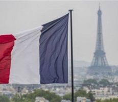فرنسا تعقد اجتماعا لحشد الدعم الاقتصادي للبنان