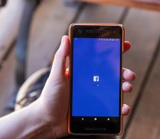 "الوضع الهادئ " خيار جديد من فيسبوك يتيح وقف الإشعارات