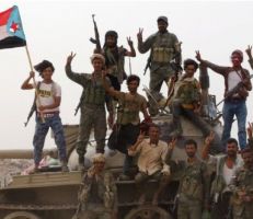 حرب اليمن: الانفصاليون يعلنون الحكم الذاتي في الجنوب