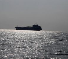 الولايات المتحدة تحذر الحكومات والشركات من تقديم التسهيلات لشحنات الوقود الإيرانية لفنزويلا