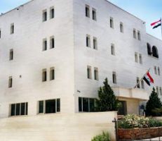 "السفارة السورية في لبنان" توضح آلية دفع بدل الخدمة العسكرية والاستبعاد من الاحتياط للسوريين
