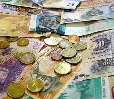 الليرة، الدولار، اليورو… من أين أتت تسمية العملات؟