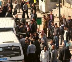 أزمة نقل حقيقية في دمشق: شوارع العاصمة وضواحيها خالية من السرافيس