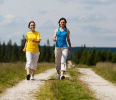 أيهما الأفضل للصحة الجري أم المشي؟