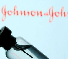 “جونسون آند جونسون” تطلب الترخيص للقاحها ضد فيروس كورونا في الولايات المتحدة