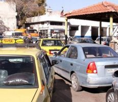 جهاز رقابة دمشق يضبط افراد يقومون بتجميع بطاقات للحصول على البنزين