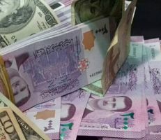 قرار حكومي ببيع القطع الأجنبي للتجار والصناعيين بنحو 3,400 ليرة