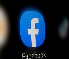 فيسبوك تواجه أزمة كبيرة مع مستخدمي "آيفون"
