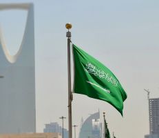 العمالة الوافدة تغادر السعودية بسبب توطين الوظائف