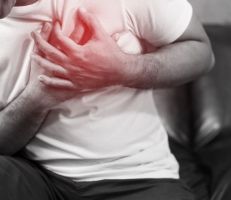 بيانات كندية: معدلات الإصابة بالتهاب القلب زادت بعد التطعيم بلقاح مودرنا المضاد لكورونا