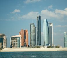 الإمارات: قانون جديد في أبو ظبي ينظم الأحوال الشخصية لغير المسلمين