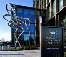 وكالة الأدوية الأوروبية توافق على اعتماد عقارين ضد كورونا