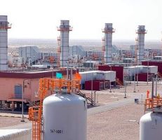العراق يتفق مع قطر على استيراد 1.5 مليون طن من الغاز سنوياً لتشغيل محطات الكهرباء