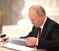 الرئيس بوتين : الروبل أظهر أداءً جيداً خلال الفترة الماضية