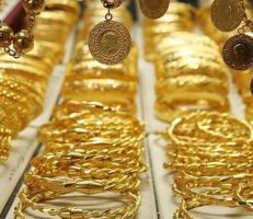 ارتفاع غرام الذهب 3000 ليرة في الأسواق والمواطنون يمتنعون عن البيع