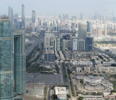 الإمارات تقر "إجازة تفرغ" للمواطنين العاملين في الدولة لإدارة أعمالهم الحرة