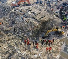 البنك الدولي: زلزالا تركيا تسببا في أضرار بقيمة 34,2 مليار دولار وإعادة الإعمار قد تكلف أكثر بكثير