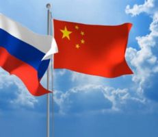 الرئيس الصيني: حجم التجارة بين موسكو وبكين ارتفع إلى 200 مليار دولار
