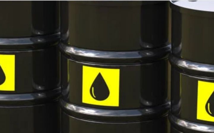 النفط يواصل خسائره مع استمرار ضعف توقعات الطلب