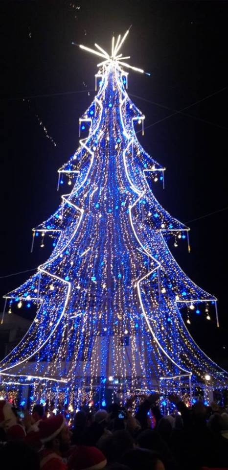 إضاءة شجرة  الميلاد وافتتاح المغارة الميلادية في بلدة ربلة بريف حمص