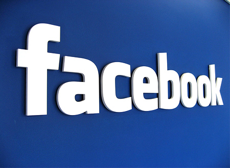 فيس بوك يخسر 28 مليار دولار من قيمته بسبب تقرير نيويورك تايمز