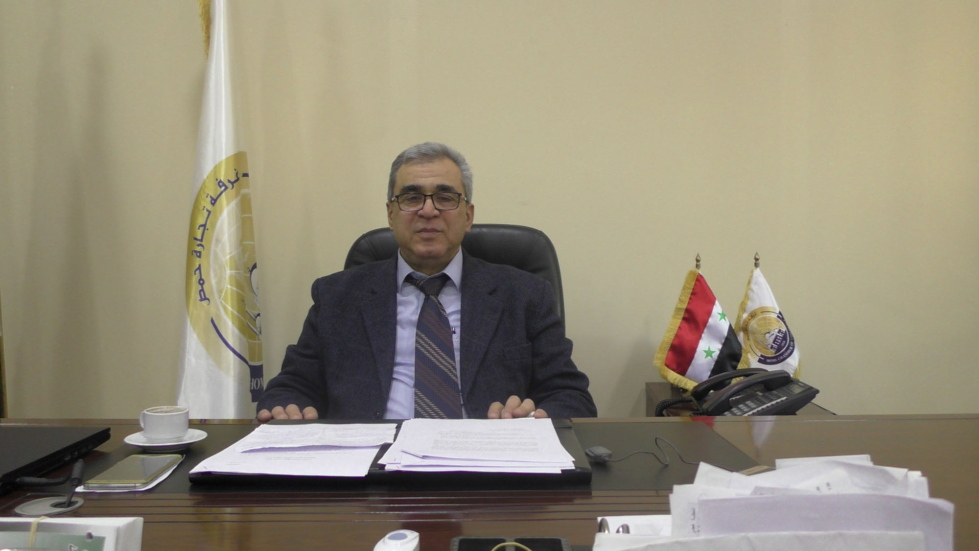 د. عبد الناصر شيخ فتوح رئيس غرفة التجارة بحمص  يتحدث  لـ "المشهد" عن واقع المدينة التجاري وقضايا أخرى (فيديو)