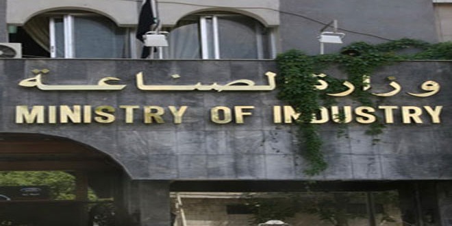 وزير الصناعة يتعهد عام 2019 عام النهوض بالصناعة السورية