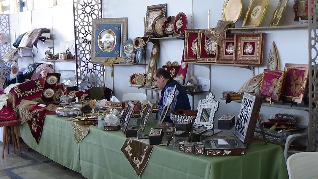 معرض "مورد" الأول يفتتح أعماله في محافظة اللاذقية (فيديو)