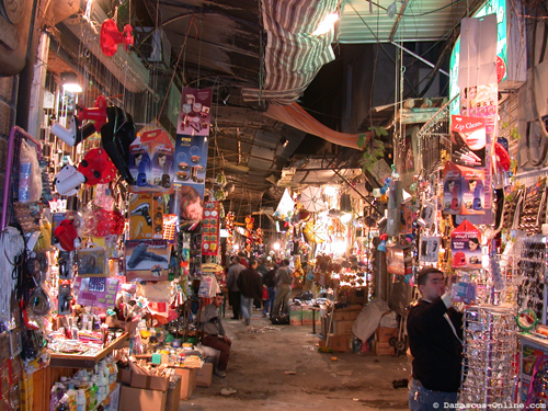 الرقابة الشديدة جعلت أسواق ريف دمشق شبه خالية من المواد المهرَّبة