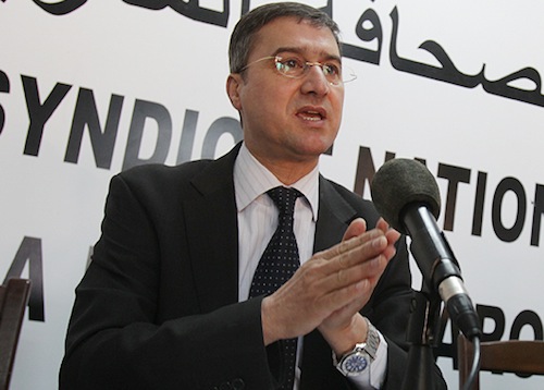 يونس مجاهد أول عربي يفوز بمنصب رئيس الاتحاد الدولي للصحفيين