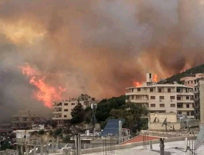 أضرار مادية كبيرة جراء الحريق الأكبر شهده ريف حمص الغربي هذا العام