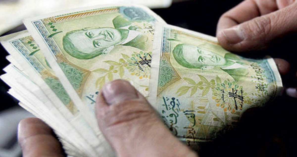 "وزير المالية" يوضح موضوع زيادة الرواتب في موازنة 2020