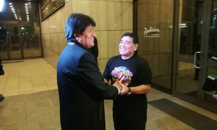 مارادونا يدين الانقلاب في بوليفيا ويؤكد دعمه لموراليس