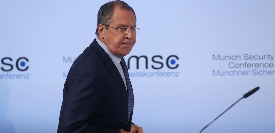 لافروف: روسيا سترد بالمثل على الولايات المتحدة بشأن نشر الصواريخ