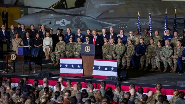 ترامب يوقع قانوناً عسكرياً بإنشاء القوات الفضائية الأمريكية