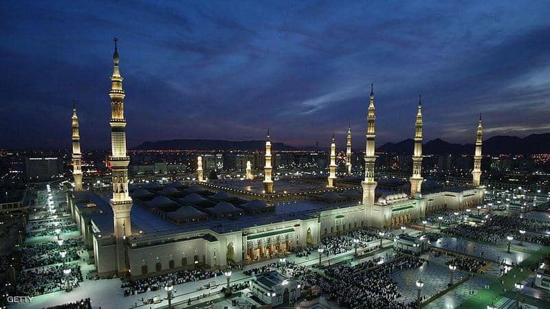 السعودية تسمح بإقامة تراويح شهر رمضان في الحرمين بشروط