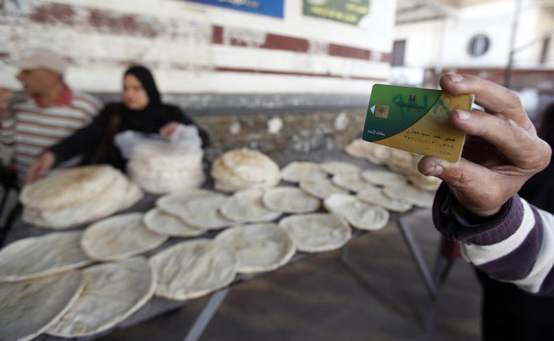 معايير خاصة لبيع الخبز بين المخابز والمعتمدين والمواطنين لمنع التلاعب