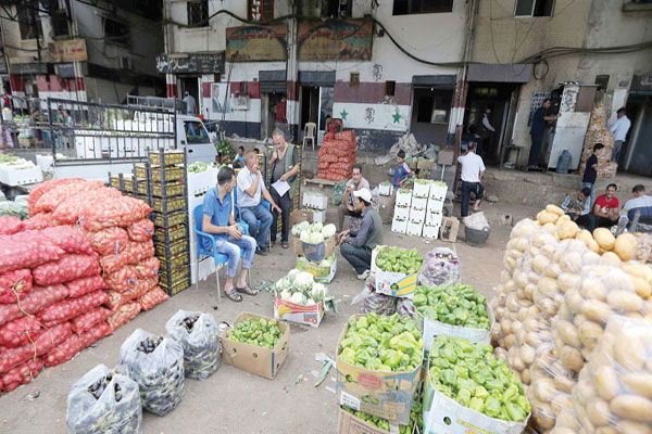 التجارة الداخلية تلزم تجار سوق الهال في دمشق بتصدير فواتير تحمل أسعار مبيع الجملة والمفرق