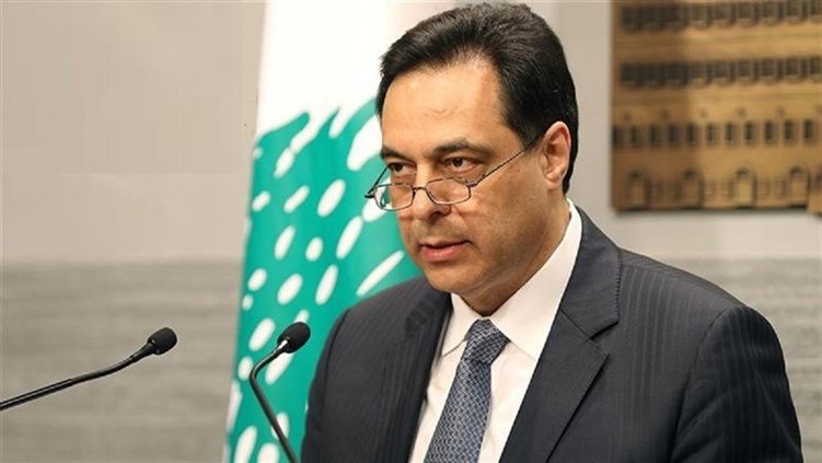 رئيس وزراء لبنان يقول الطريق الوحيد للخروج من الأزمة إجراء انتخابات نيابية مبكرة