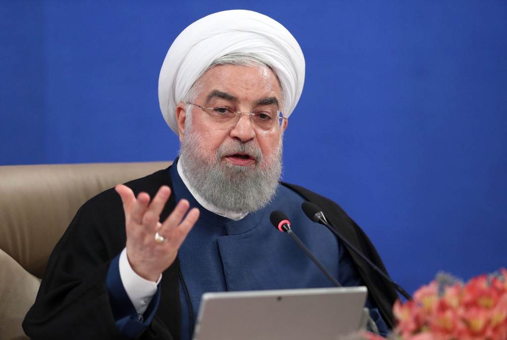 روحاني: على دول الجوار أن تثق بأننا لن نستخدم قوتنا العسكرية ضدها