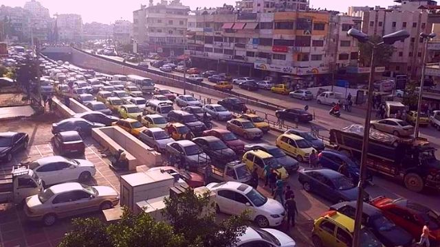 معاقبة السيارات التي تتجاوز الدور على المحطات في اللاذقية بسحب مخصصاتها