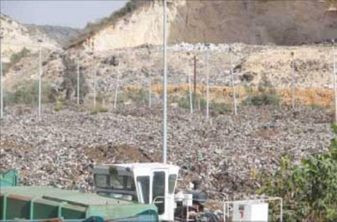 رئيس اتحاد عمال طرطوس : وضع عمال معمل النفايات الصلبة في معمل وادي الهدة مأساوي! (صور)