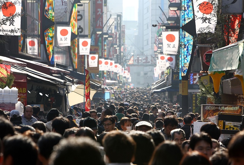 الاقتصاد الياباني يخرج من الانكماش ويسجل نمواً بنسبة 5%
