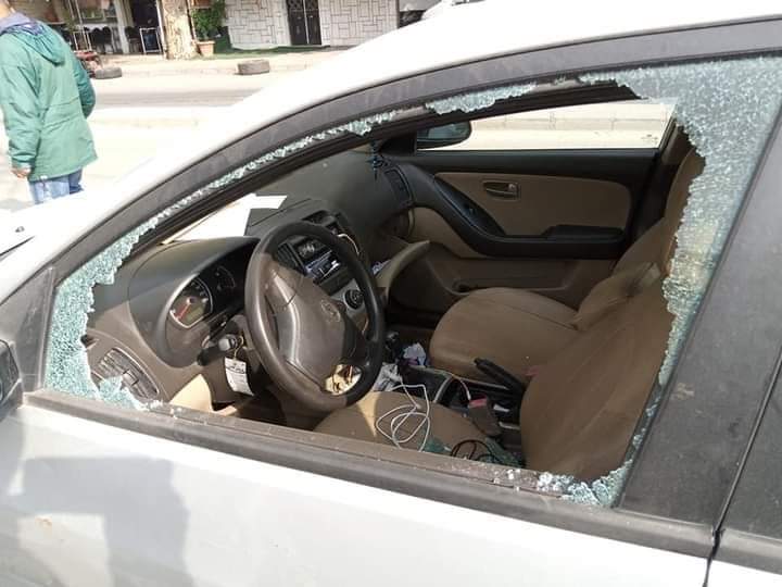 تكسير زجاج أكثر من 15 سيارة في منطقة دمر ليلاً
