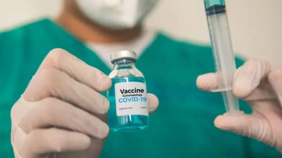 روسيا تطلق التطعيم ضد فيروس كورونا في جميع أنحاء البلاد
